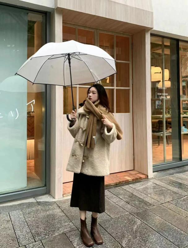 冬季时尚温柔搭配